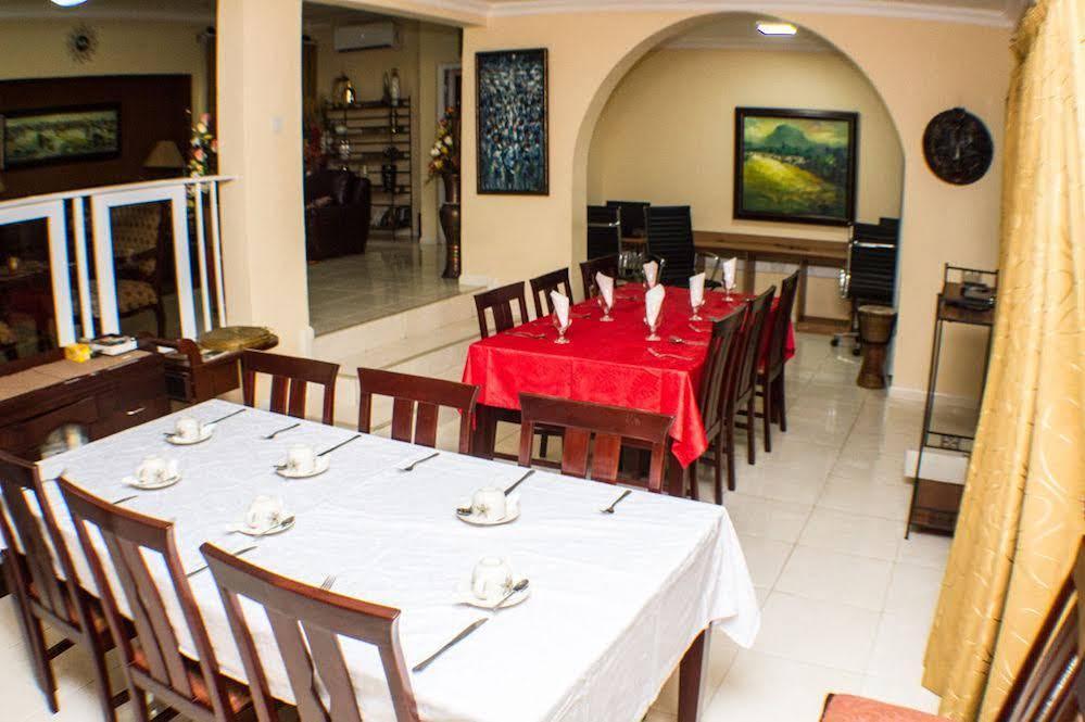 Alma House Hotel Akra Zewnętrze zdjęcie