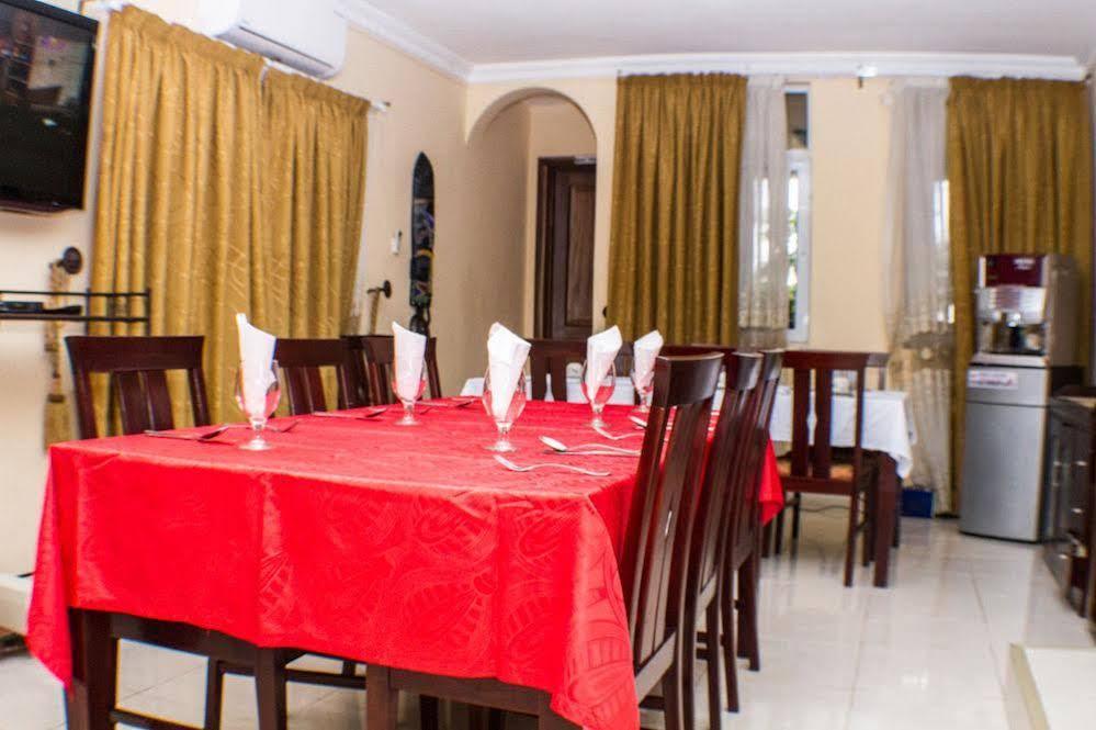 Alma House Hotel Akra Zewnętrze zdjęcie