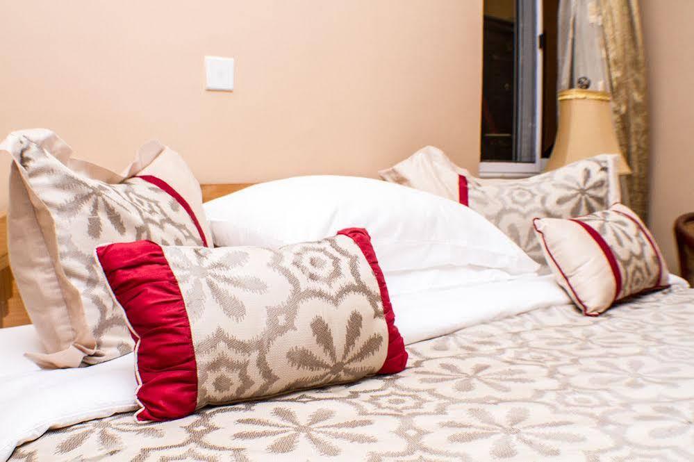 Alma House Hotel Akra Zewnętrze zdjęcie