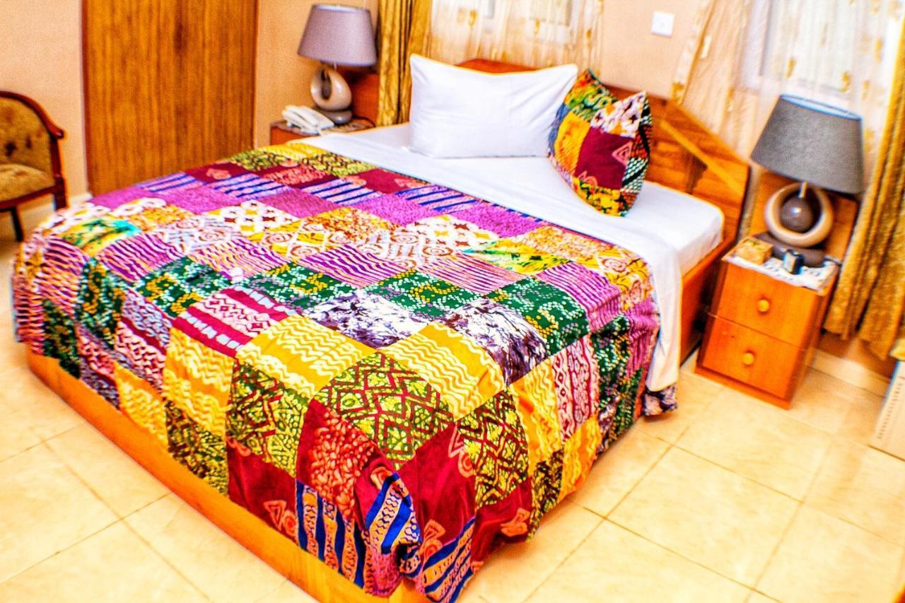 Alma House Hotel Akra Zewnętrze zdjęcie